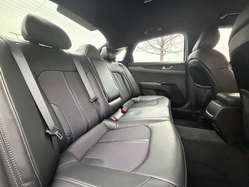 Used 2022 Kia K5 GT-Line image 36