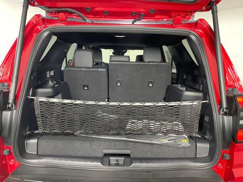 New 2026 Toyota 4Runner 4WD image 7