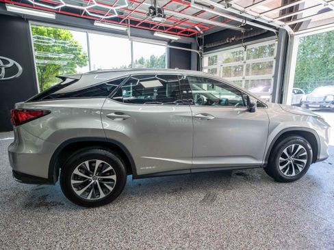 Used 2022 Lexus RX 450h AWD w/ Premium Package image 4