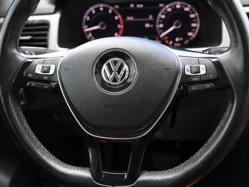 Used 2019 Volkswagen Atlas SEL Premium AWD/4WD image 19