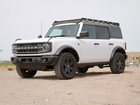 Used 2024 Ford Bronco Black Diamond AWD/4WD image 1