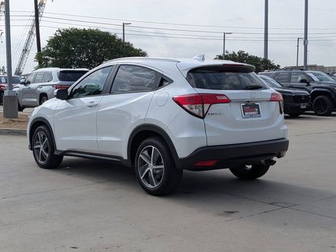 Used 2022 Honda HR-V EX image 9