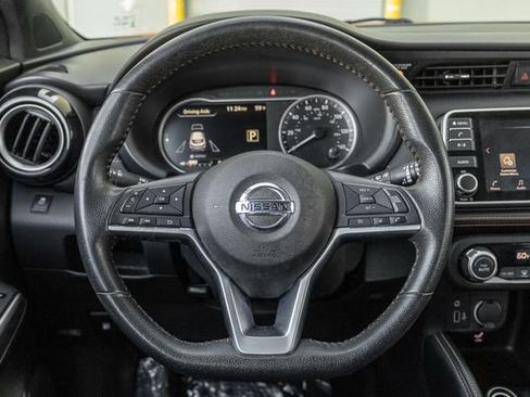 Used 2019 Nissan Kicks SR w/ Interior Electronics Package image 9