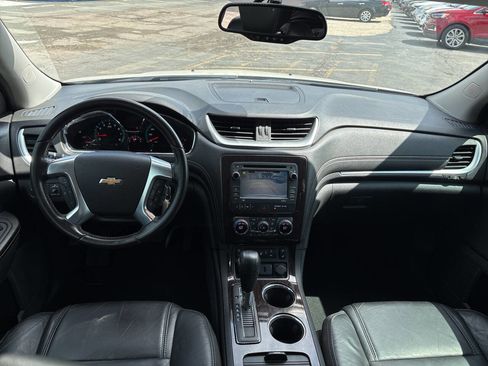 Used 2015 Chevrolet Traverse LT FWD image 22