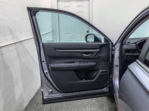 Used 2024 Honda CR-V EX image 11