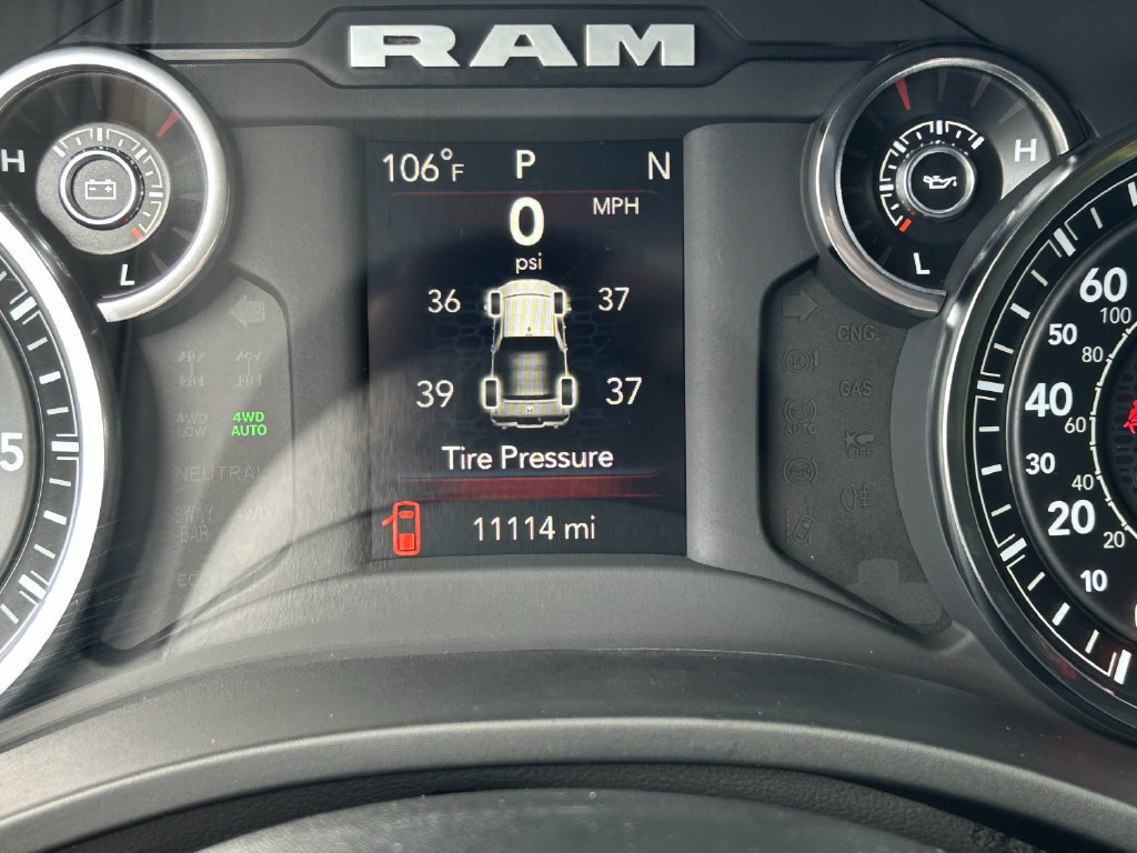 Used 2023 RAM 1500 Big Horn AWD/4WD image 44