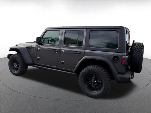 Used 2025 Jeep Wrangler Unlimited Sport AWD/4WD image 8
