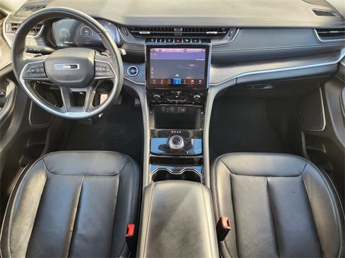 Used 2021 Jeep Grand Cherokee L Limited image 27