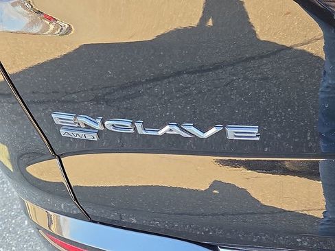 Used 2023 Buick Enclave Essence w/ Experience Buick Package image 36