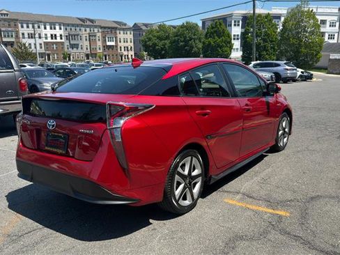 Used 2017 Toyota Prius Three Touring w/ Protection Package FWD image 11