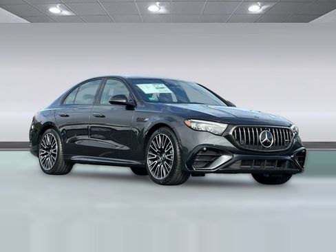 New 2026 Mercedes-Benz E 53 AMG e 4MATIC Sedan image 7