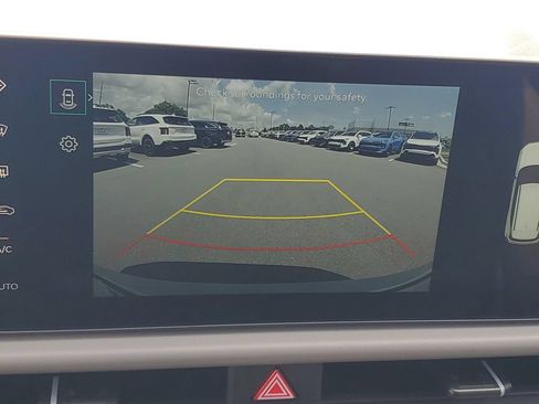 New 2027 Kia Seltos EX w/ EX Panoramic Sunroof Package AWD/4WD image 18