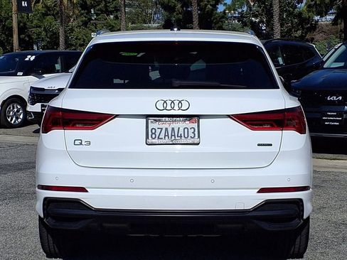 Used 2022 Audi Q3 2.0T Premium image 3