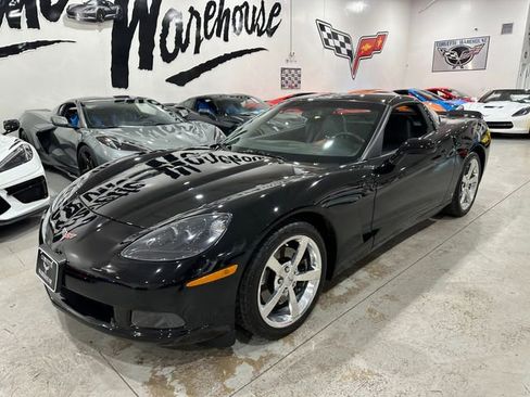 Used 2008 Chevrolet Corvette Coupe w/ Preferred Equipment Group RWD image 22
