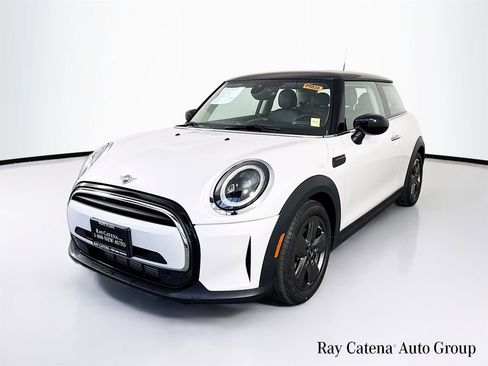 Certified 2023 MINI Cooper 2-Door Hardtop FWD image 3