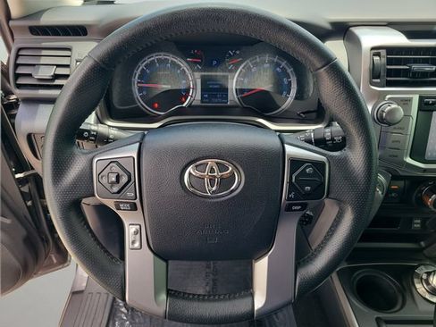 Used 2019 Toyota 4Runner SR5 Premium AWD/4WD image 25