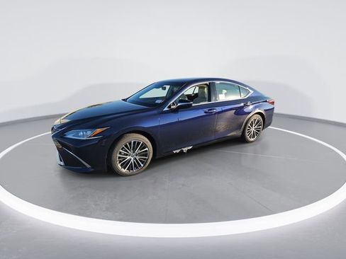 New 2025 Lexus ES 350 w/ Premium Package FWD image 4