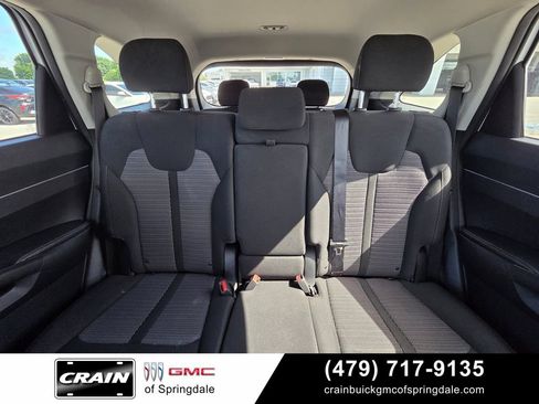 Used 2023 Kia Sorento LX FWD image 29