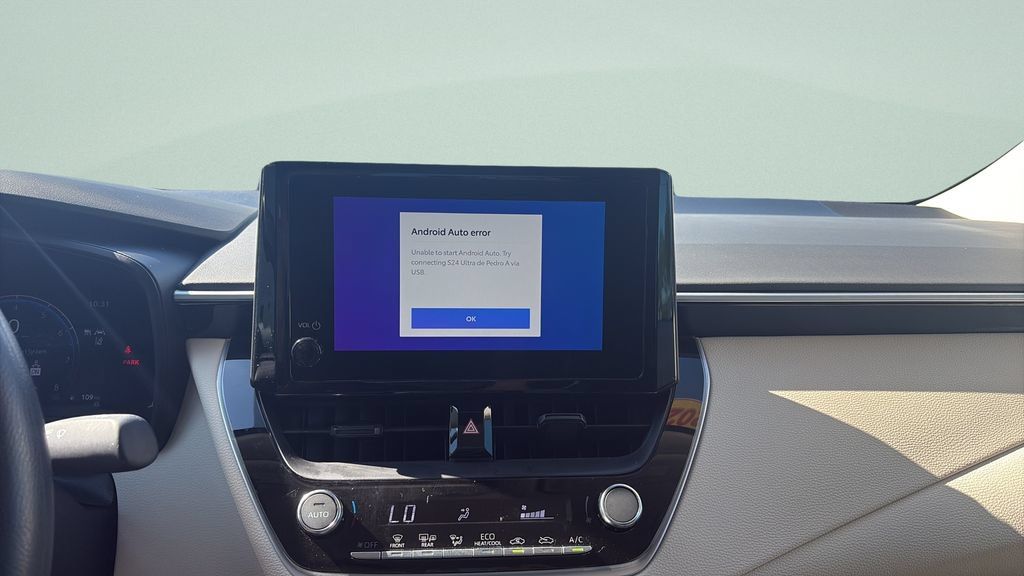 Used 2026 Toyota Corolla LE FWD image 14