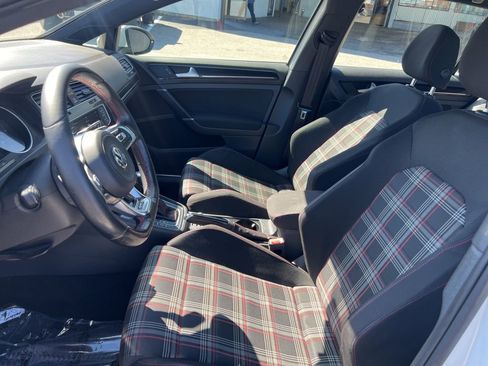 Used 2016 Volkswagen GTI S image 11
