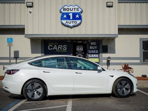 Used 2021 Tesla Model 3 Long Range AWD/4WD image 4