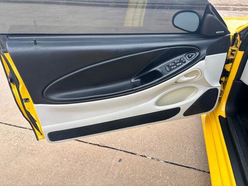 Used 1995 Ford Mustang GT image 11