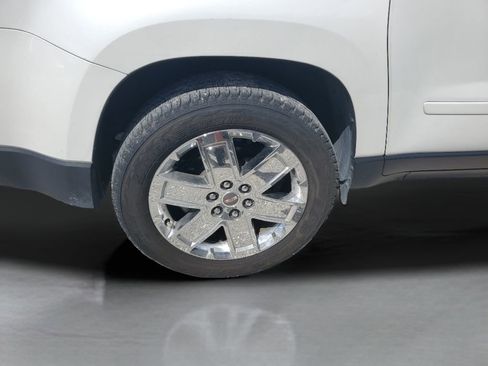 Used 2017 GMC Acadia Limited SLT image 4