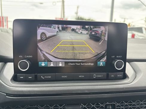 Used 2023 Honda Accord EX image 35
