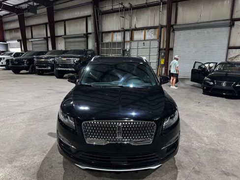 Used 2019 Lincoln MKC Premiere image 10