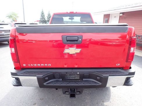 Used 2011 Chevrolet Silverado 2500 LT w/ Interior Plus Package AWD/4WD image 5