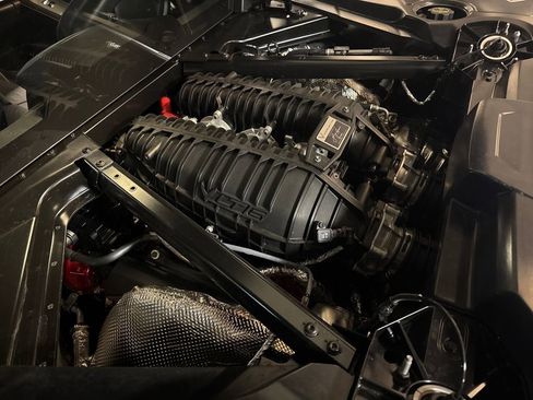 New 2026 Chevrolet Corvette Z06 w/ Z07 Performance Package RWD image 23