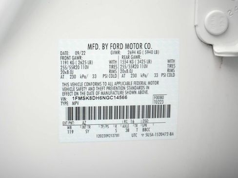 Certified 2022 Ford Explorer XLT w/ Equipment Group 202A image 27