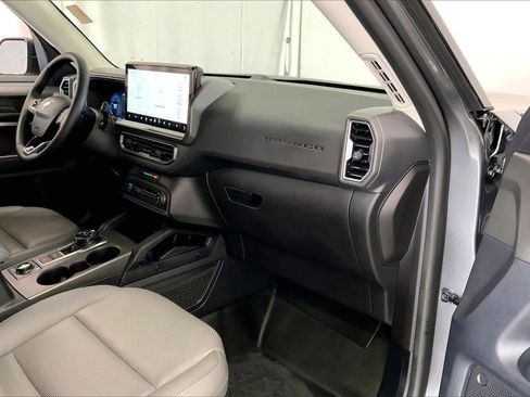 Used 2025 Ford Bronco Sport Badlands image 28