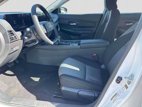 New 2026 Nissan Sentra SV image 5