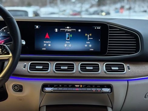 Used 2025 Mercedes-Benz GLE 450 4MATIC image 31