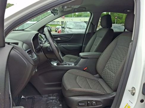 Used 2019 Chevrolet Equinox LT AWD/4WD image 14