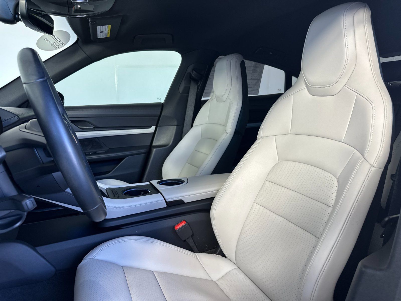 Certified 2023 Porsche Taycan 4S AWD/4WD image 5