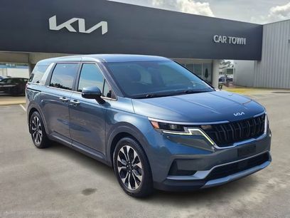 Certified 2024 Kia Carnival EX