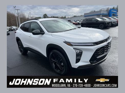 New 2026 Chevrolet Trax ACTIV w/ Driver Confidence Package image 1