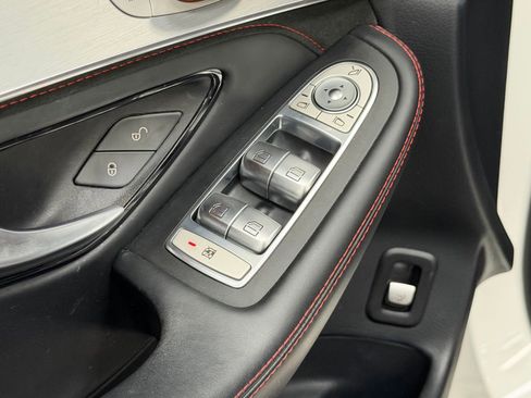 Used 2019 Mercedes-Benz GLC 63 AMG 4MATIC image 22