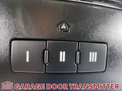 Used 2019 Jeep Grand Cherokee Limited AWD/4WD image 30