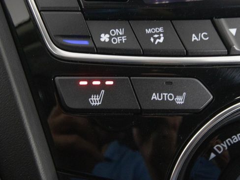 Used 2023 Acura RDX w/ Technology Package image 28