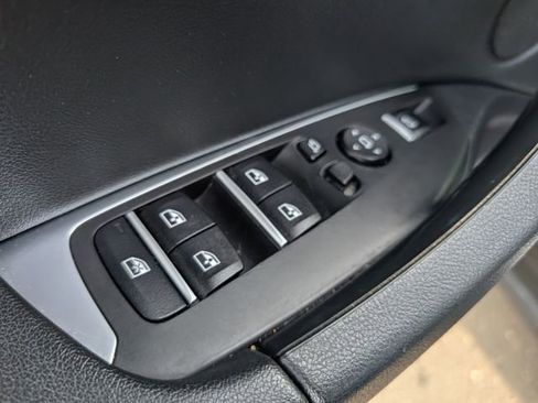 Used 2019 BMW X3 xDrive30i w/ Premium Package image 16