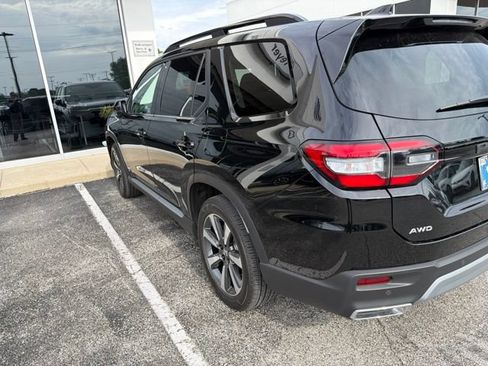 Used 2024 Honda Pilot Elite image 6