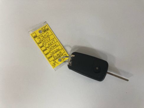 Used 2012 Chevrolet Sonic LT FWD image 30