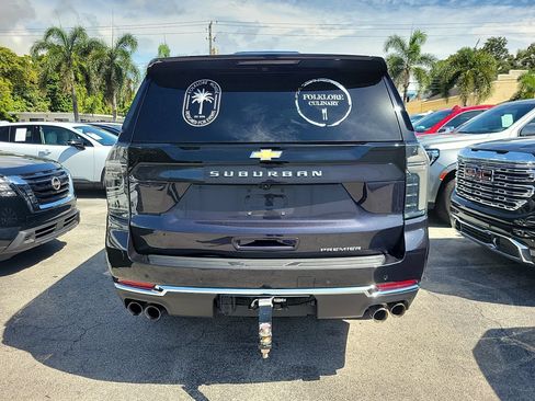 Used 2025 Chevrolet Suburban Premier w/ Sun And Tow Package RWD image 8
