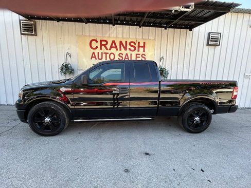 Used 2006 Ford F150 Harley-Davidson RWD image 5