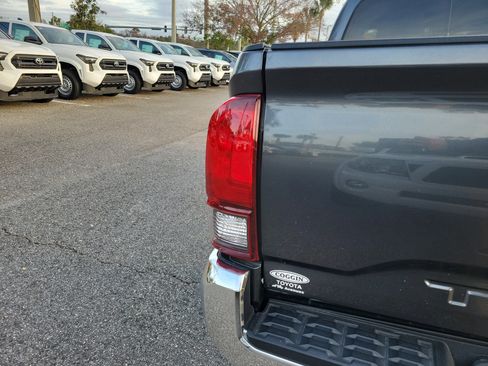 Used 2021 Toyota Tacoma SR5 image 21