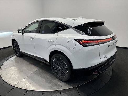 Used 2025 Nissan Murano Platinum w/ Cargo Package image 4