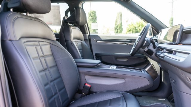 Used 2026 Kia EV9 Land w/ Nightfall Edition Package AWD/4WD image 10